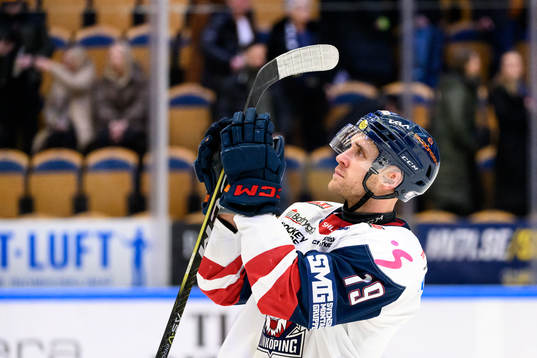 Linköpings Patrick Russell deppar