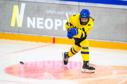 Nellie Svensson of Sweden