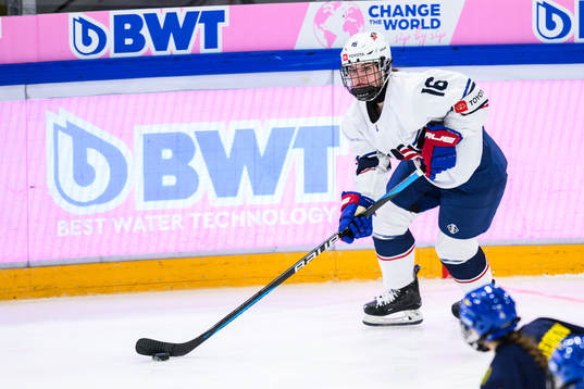 Alanna Devlin of USA