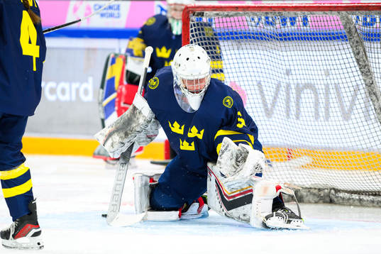 Goaltender Lovisa Lundström of Sweden