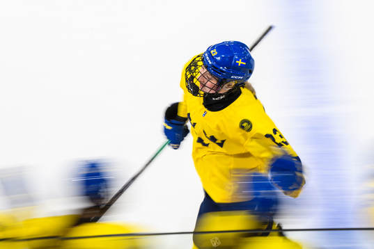 Isabelle Leijonhielm of Sweden celebrates
