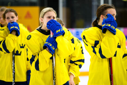 Bläddra bland fler bilder av 2024 IIHF U18 Women's World Championship, Quarterfinal, Sweden - Czech Republic