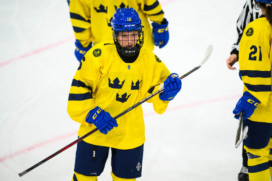Emilia Bergeby Hallbeck of Sweden