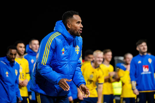 Isaac Kiese Thelin of Sweden celebrates