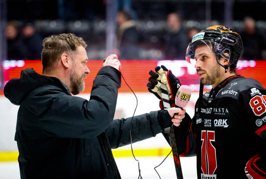 Sportbladet intervjuar Örebros Mathias Bromé