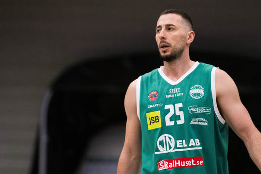 Södertäljes Lazar Radosavljevic deppar