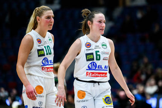 Södertäljes Maria Jespersen och Frida Eldebrink