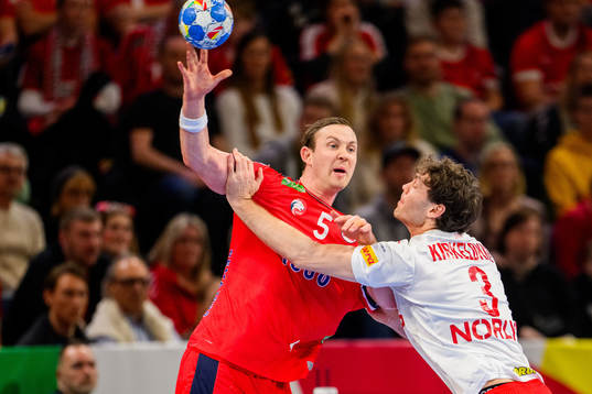 Sander Sagosen of Norway and Niclas Vest Kirkeløkke of