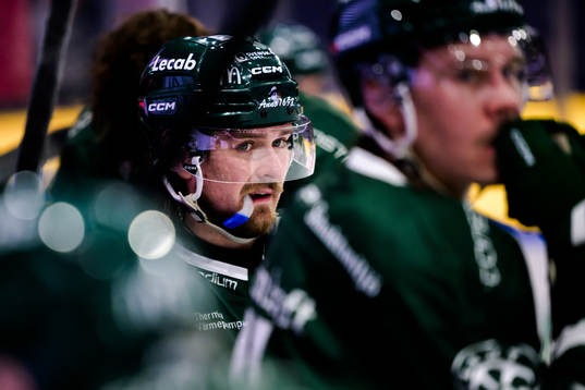 Färjestads Linus Johansson deppar