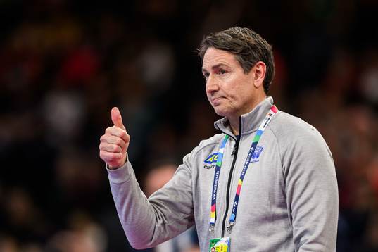 Head coach Glenn Solberg of Sweden