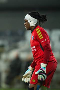Goalkeeper Chiamaka Nnadozie of Paris FC