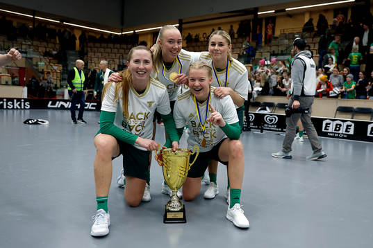 Thorengruppens Mathilda Ekenlinde, Nellie Öhgren, Emelie