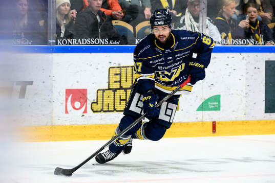 HV71s Oliwer Kaski