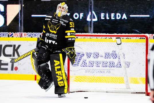 Västerås målvakt Niilo Halonen deppar