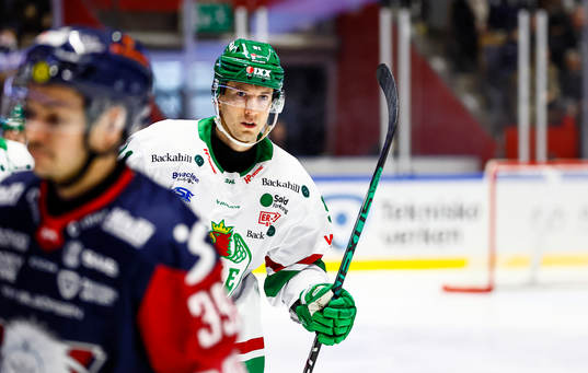Rögles Adam Tambellini jublar