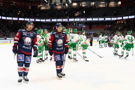 Linköpings Remi Elie och Ty Rattie deppar
