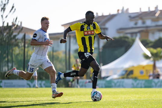 Ulrik Tillung Fredriksen of Haugesund and John Paul Dembe