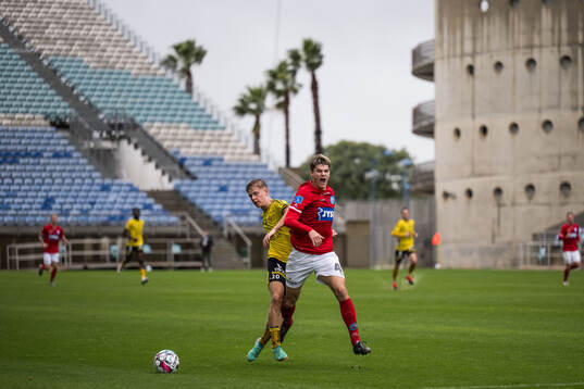 Gottfrid Rapp of Elfsborg and Alexander Busch of Silkeborg