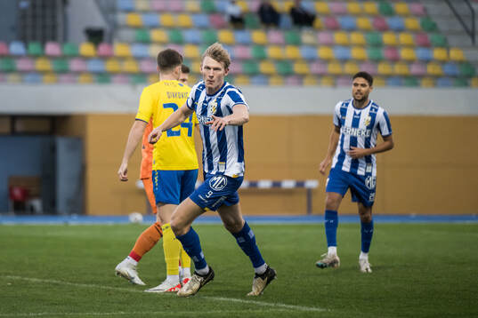 Laurs Skjellerup of IFK Göteborg celebrates