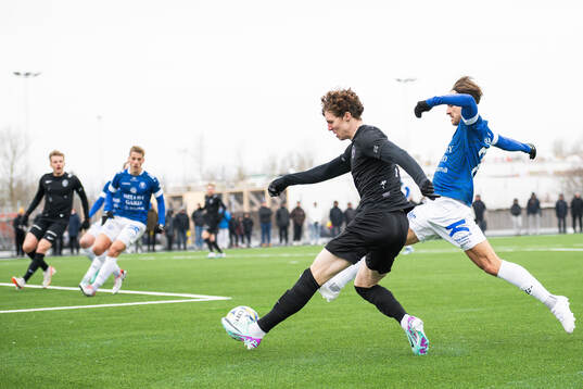 Landskronas Samuel Burakovskyoch Trelleborgs Felix Hörberg