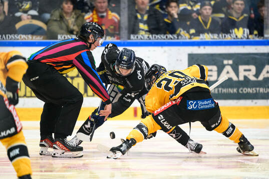 HV71s Oscar Fisker Molgaard