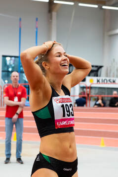 Julia Henriksson vinner 60 m