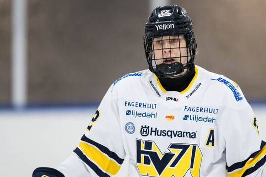HV71s Suvi Käyhkö deppar