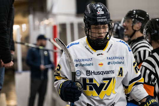 HV71s Suvi Käyhkö deppar