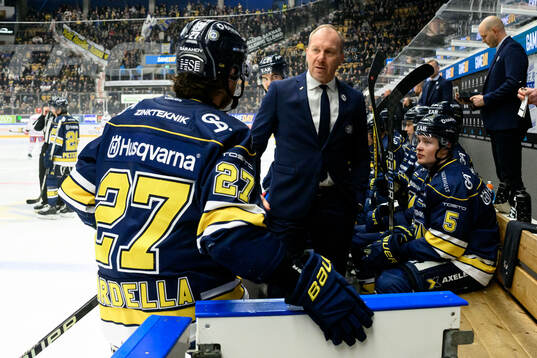 HV71s Robert Nardella och tränare Johan Lindbom