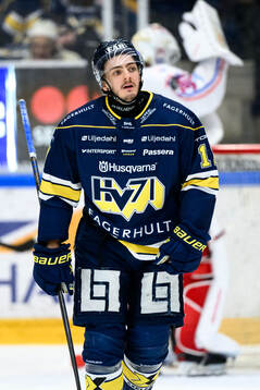 HV71s Isac Brännström deppar