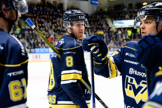 HV71s Colby Sissons