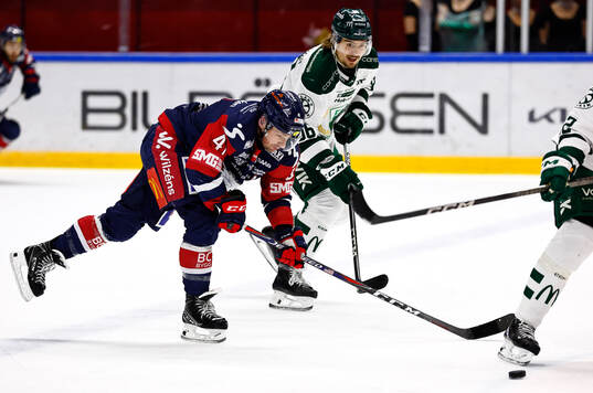 Linköpings Broc Little och Färjestads David Tomasek