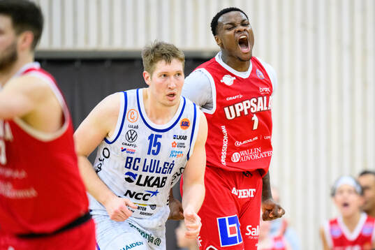 Uppsalas Sekou Sylla jublar