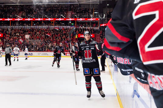 Örebros Samuel Johannesson jublar