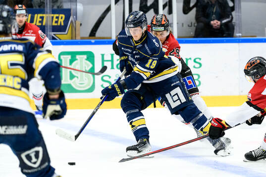 HV71s Henrik Borgström