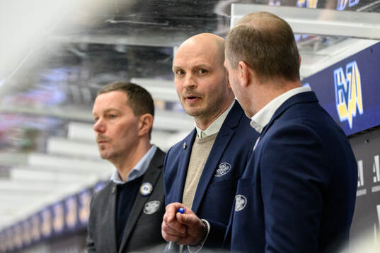 HV71s spelarutvecklare och skillstränare Kris Beech