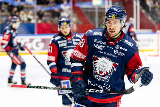 Linköpings Remi Elie jublar