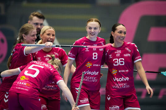 Malmös Silja Sofia Eskelinen ,Rebecca Mårtensson, Ellen