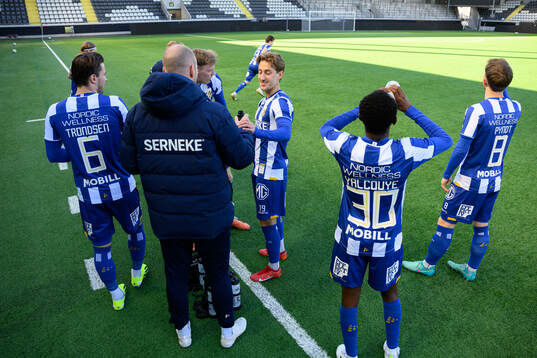 IFK Göteborgs Arbnor Mucolli innan träningsmatchen i