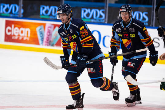 Djurgårdens Axel Andersson jublar