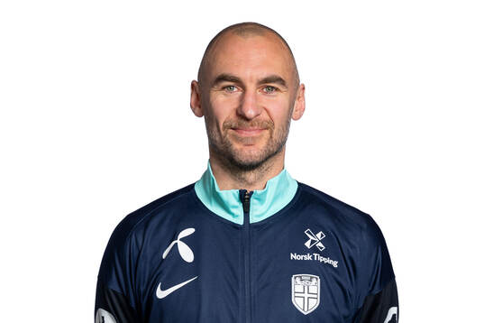 Bläddra bland fler bilder av Football, Norway, staff portraits