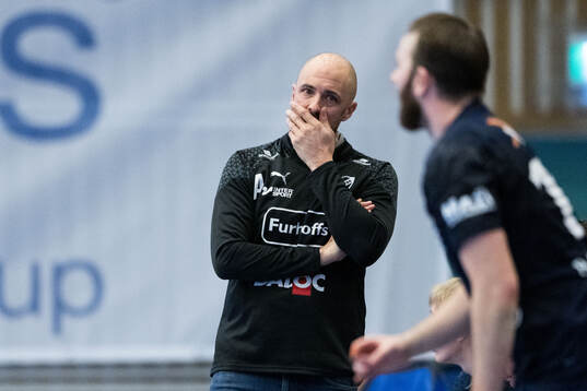 Skövdes tränare Kristian Svensson deppar