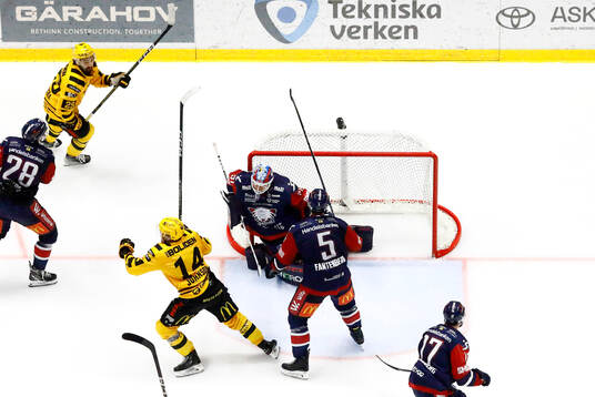 Mål 0-1 av Skellefteås Andreas Johnson förbi Linköpings