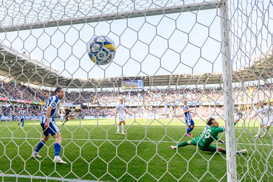 Djurgårdens Tobias Gulliksen gör 0-4