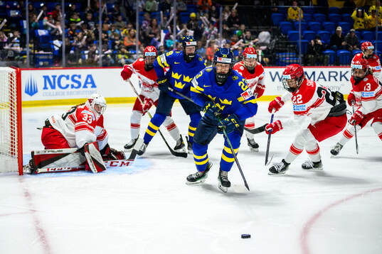 Thea Johansson of Sweden