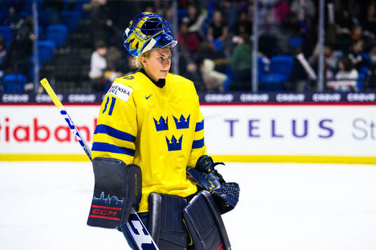 Goaltender Ida Boman of Sweden
