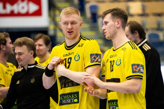 Sävehofs Tryggvi Thorisson och Pontus Brolin jublar
