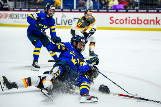 Nina Christof of Germany and Hanna Olsson of Sweden