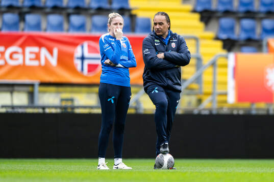 Head coach Gemma Grainger of the Norwegian women's national