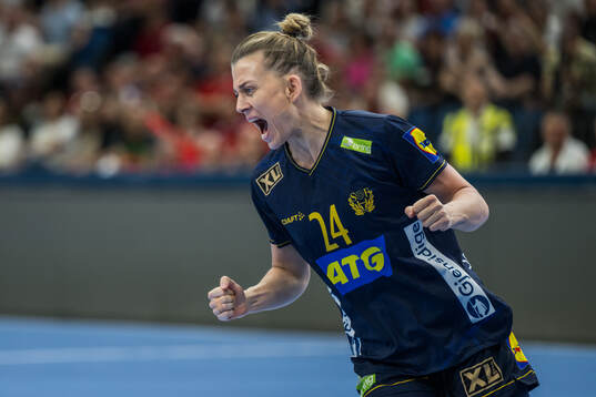 Nathalie Hagman of Sweden celebrates
